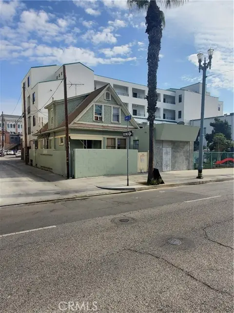 620 Pacific Avenue, Long Beach, CA 90802