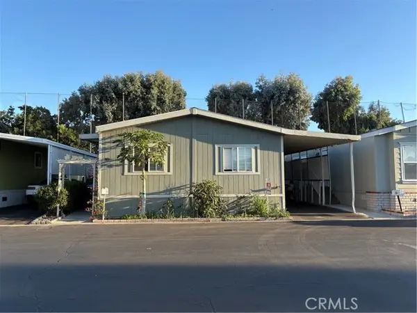 230 Green Drive, Santa Ana, CA 92703