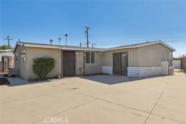 456 N Begonia Avenue, Ontario, CA 91762 - Image #2