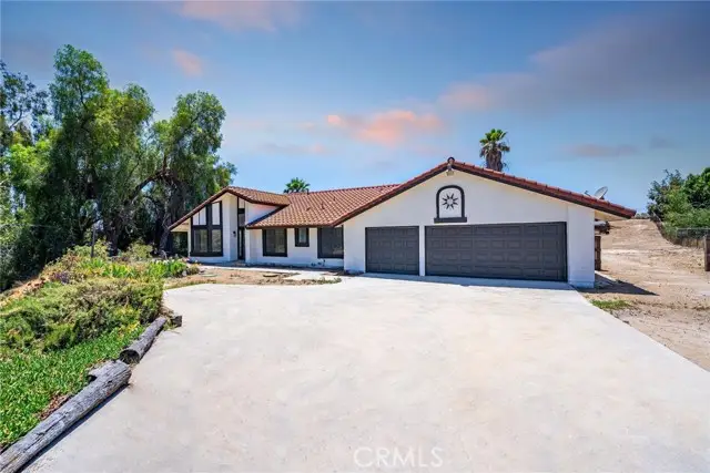 18085 Golden Leaf Lane, Woodcrest, CA 92504 - Image #1