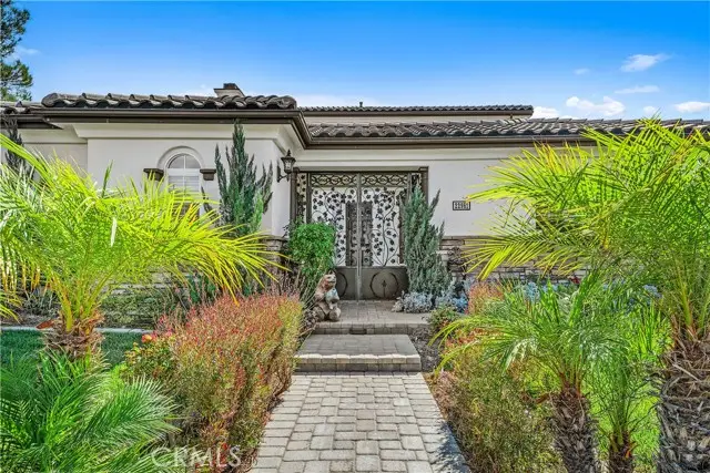 22961 Banbury Ct, Murrieta, CA 92562 - Image #2