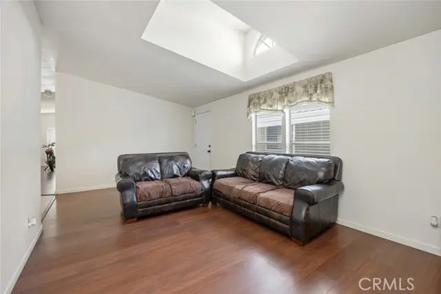 129 S Colombo Lane, Tustin, CA 92780 - Image #3