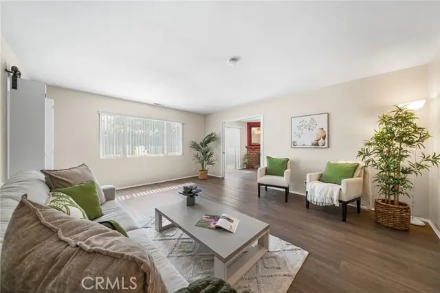 1024 E Tularosa, Orange, CA 92866 - Image #2