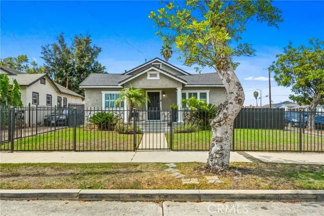 11701 Denver Avenue, Los Angeles, CA 90044 - Image #1