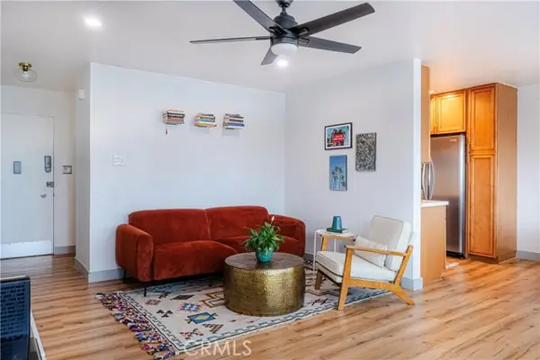 1187 E 3rd Street #209, Long Beach, CA 90802