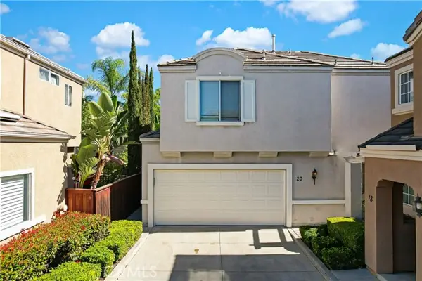 20 Rue Brittany, Lake Forest (el Toro), CA 92610