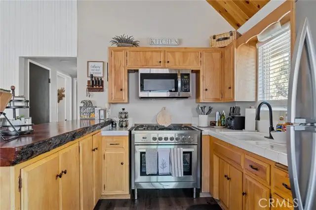 642 Villa Grove, Big Bear City, CA 92314 - Image #3