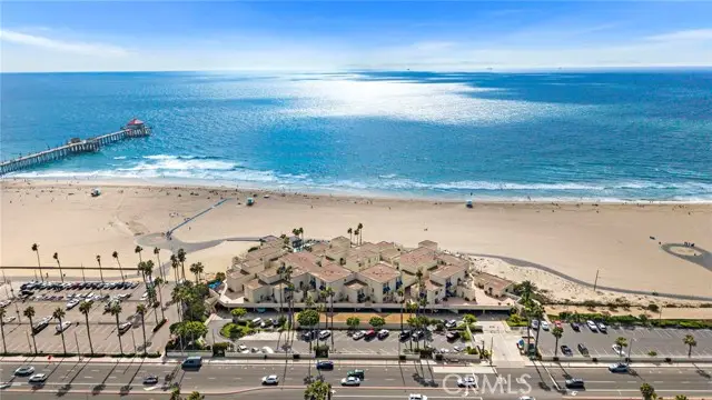 711 Pacific Coast #330, Huntington Beach, CA 92648 - Image #2