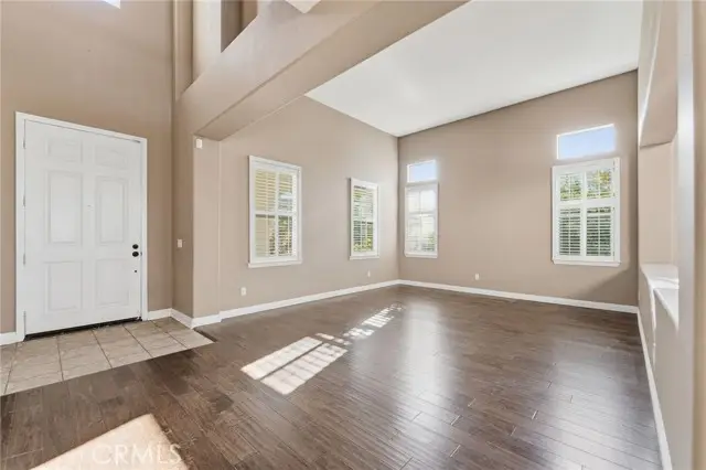 28459 Falcon Crest, Santa Clarita, CA 91351 - Image #3