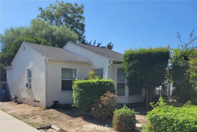 17638 Welby Way, Van Nuys, CA 91406 - Image #1