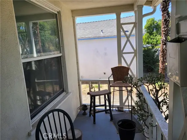 17638 Welby Way, Van Nuys, CA 91406 - Image #2