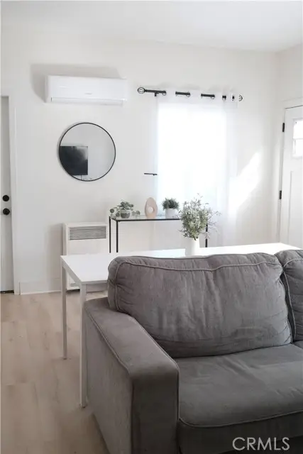 823 E 10th, Long Beach, CA 90813 - Image #3