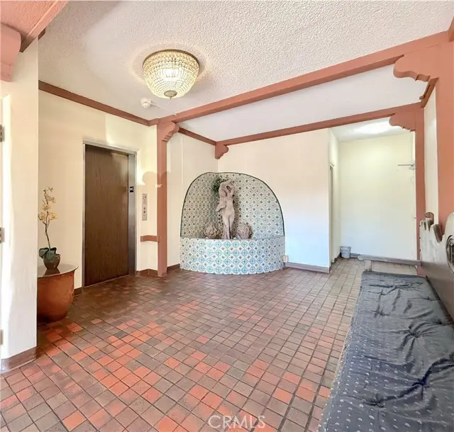 2805 E 3rd #21, Long Beach, CA 90814 - Image #2