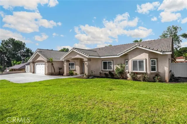 6075 Sandoval, Jurupa Valley, CA 92509 - Image #2