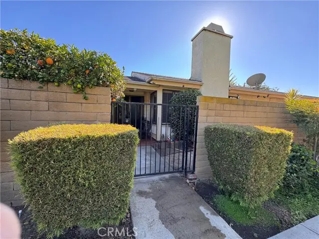 2133 Barclay, Santa Ana, CA 92701 - Image #2