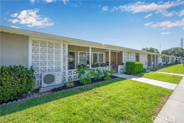 1461 Monterey #28E, Seal Beach, CA 90740 - Image #3