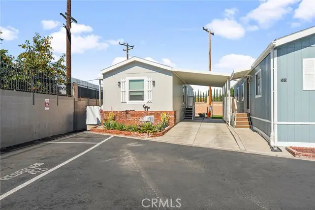 501 Willow Drive, Santa Ana, CA 92703 - #1