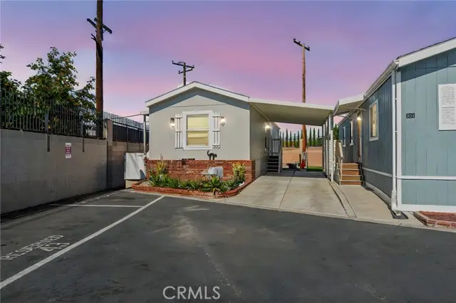 501 Willow Drive, Santa Ana, CA 92703 - #2