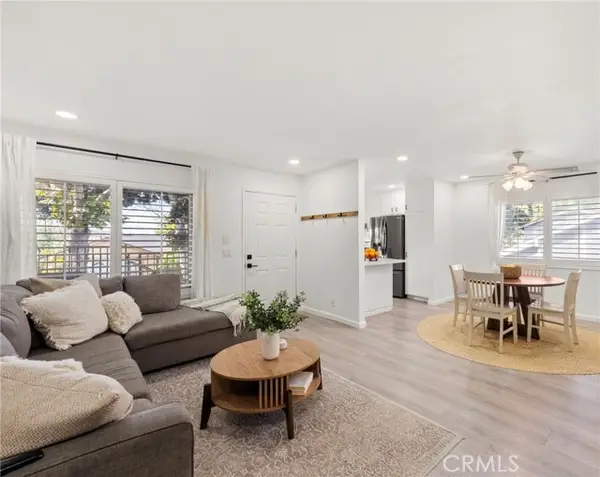 1760 N Oak Knoll #B, Anaheim, CA 92807