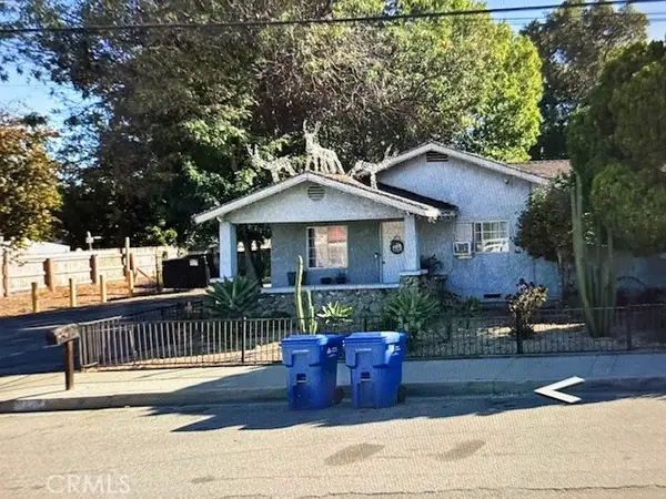 1390 S Palomares, Pomona, CA 91766