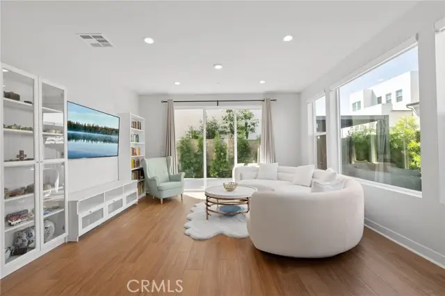 200 Newton, Lake Forest, CA 92630 - #2