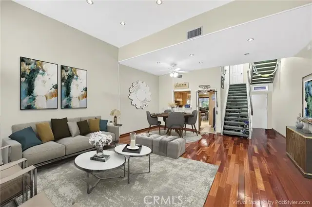 421 S Van Ness #6, Los Angeles, CA 90020 - Image #1