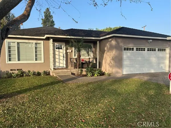 937 E Mayfair Avenue, Orange, CA 92867