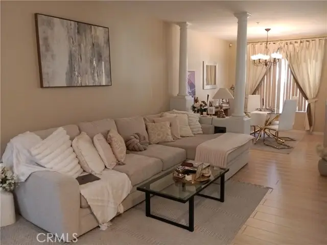 335 W Summerfield, Anaheim, CA 92802 - Image #3