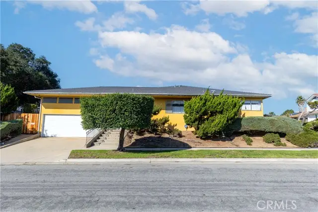 4955 Southridge Avenue, View Park Windsor Hills, CA 90043 - Image #3