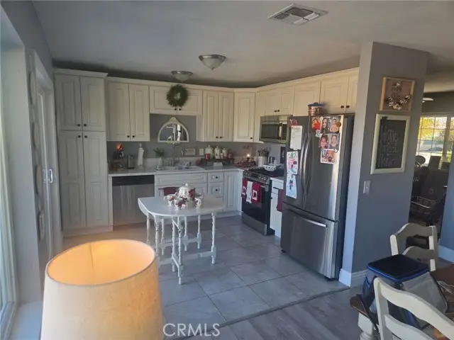14220 Deer Trail, Victorville, CA 92392 - Image #2