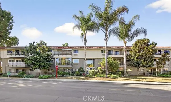 2393 Via Mariposa #2B, Laguna Woods, CA 92637