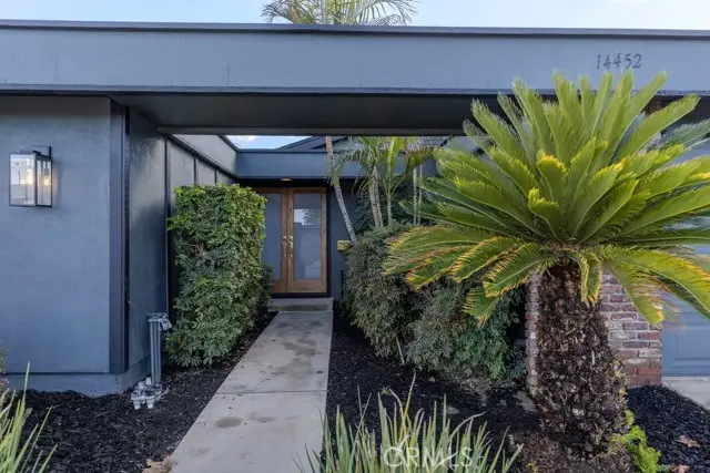 14452 Denbigh Lane, Tustin, CA 92780 - Image #3