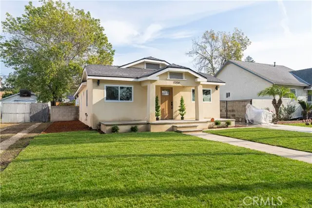 5104 8th Avenue, Los Angeles, CA 90043 - Image #2