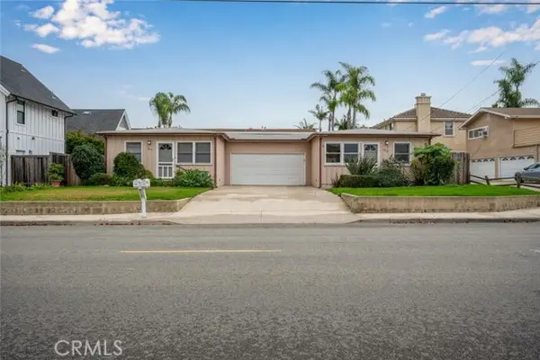 1612 Orange, Costa Mesa, CA 92627