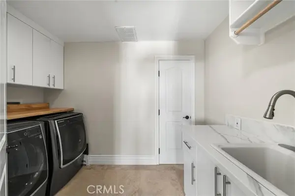 10322 Saint Charles Way, Tustin, CA 92705