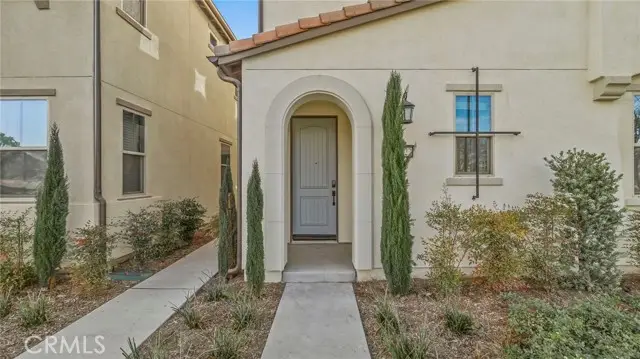 16122 Meadowhouse Avenue, Chino, CA 91708 - Image #2