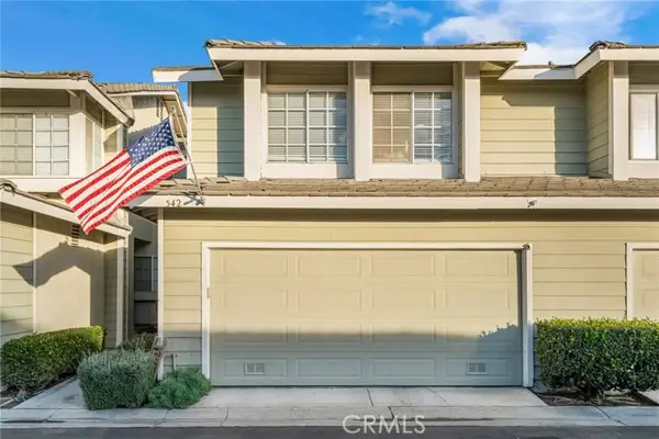 542 N Dartmouth, Anaheim, CA 92801