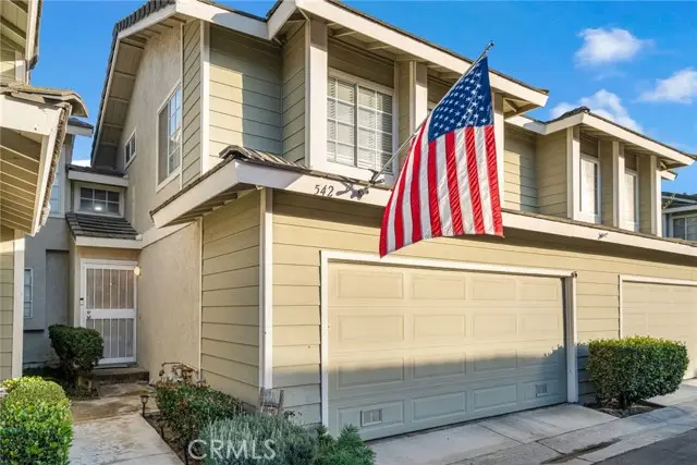 542 N Dartmouth, Anaheim, CA 92801 - Image #2