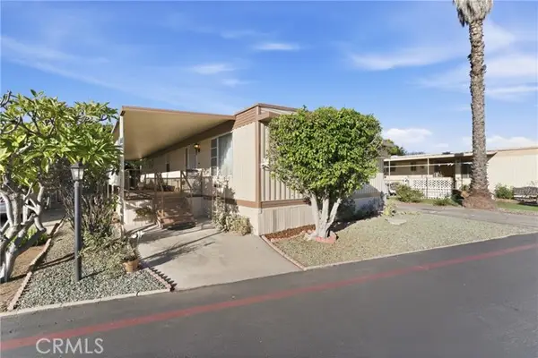 1630 S Barranca #126, Glendora, CA 91740