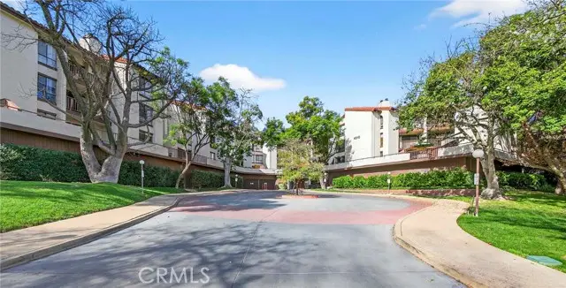 4210 Via Arbolada #220, Los Angeles, CA 90042 - #2