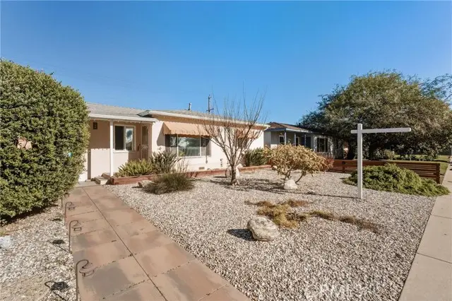 1123 Electric Avenue, Gardena, CA 90248 - #2