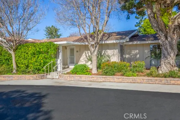 552 Avenida Sevilla #B, Laguna Woods, CA 92637