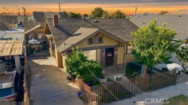 608 W 52nd, Los Angeles, CA 90037