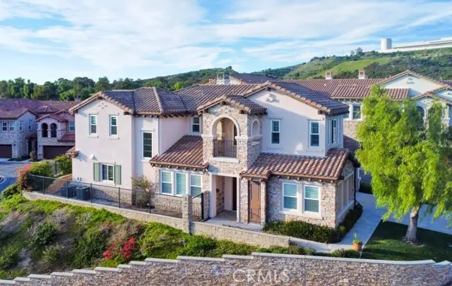 17951 Piazza San Carlo, Yorba Linda, CA 92886 - Image #1