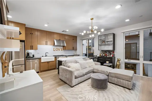 20452 Santa Ana Ave #B, Newport Beach, CA 92660 - Image #2