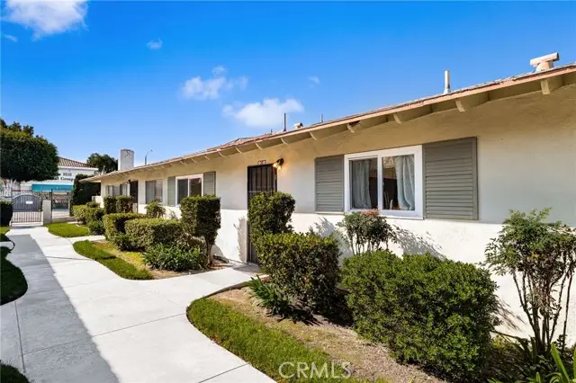 3139 E Chapman #3B, Orange, CA 92869 - Image #3
