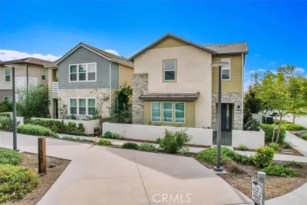 252 Chorus, Irvine, CA 92618