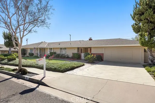 712 Toussau, Fullerton, CA 92831 - Image #1