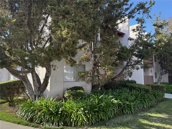 17552 Vandenberg #1, Tustin, CA 92780