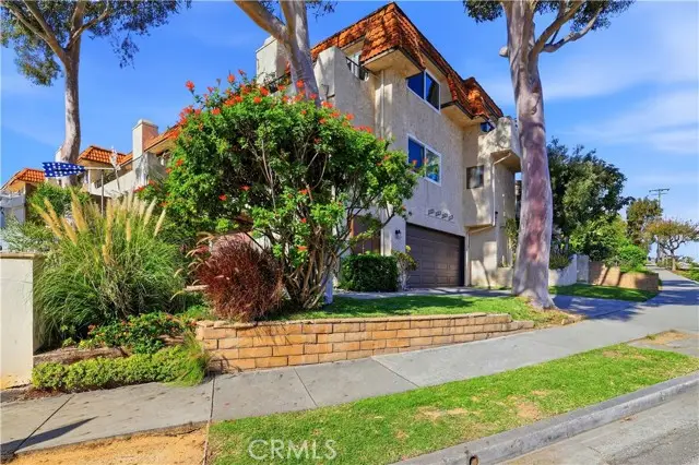 2123 Temple, Signal Hill, CA 90755 - Image #2